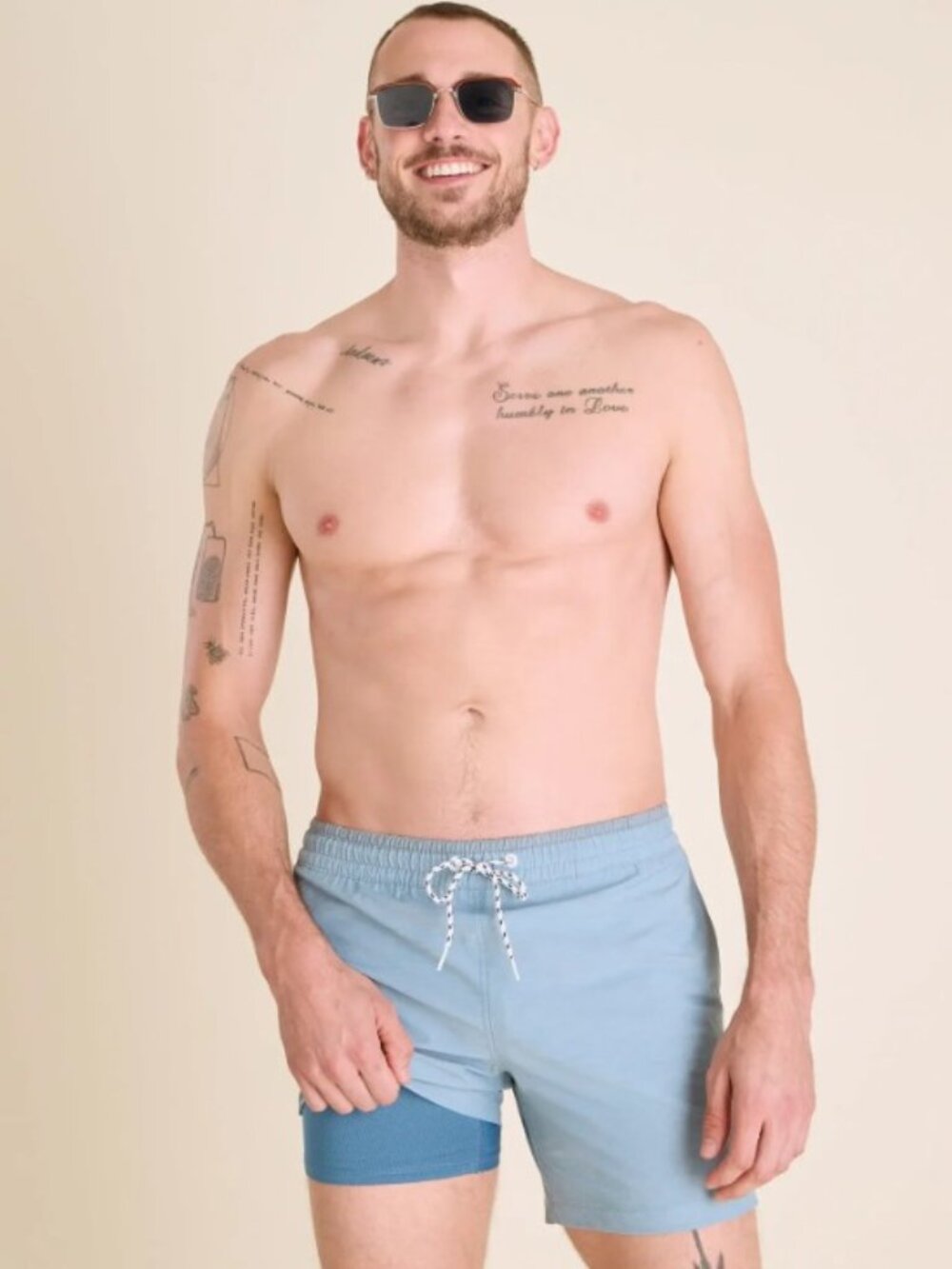 NWT Chubbies The Blue Horizons A classic stretch trunk with built-in boxer brief
